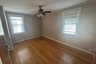4853 N Mulligan Ave, Chicago, IL 60630 - Photo 8
