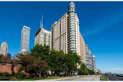 840 N Lake Shore Drive #1801, Chicago, IL 60611 - Photo 2