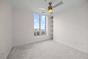 10 E Delaware Pl, Chicago, IL 60611 - Photo 20