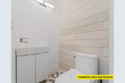 22 W Ontario Street #300-C, Chicago, IL 60654 - Photo 16