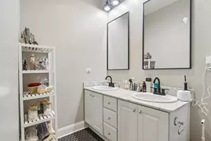 815 E Drexel Square, Chicago, IL 60615 - Photo 22