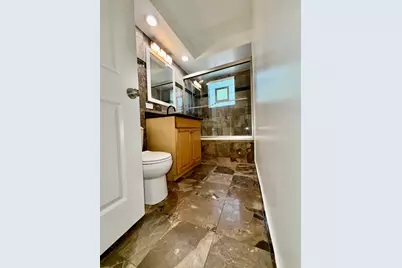 600 S York Street #2E, Elmhurst, IL 60126 - Photo 8
