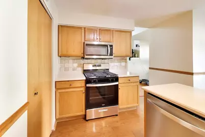 58 Rolling Oaks Road #D, Sugar Grove, IL 60554 - Photo 14