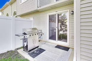 58 Rolling Oaks Rd, Sugar Grove, IL 60554 - Photo 28