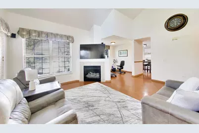 58 Rolling Oaks Road #D, Sugar Grove, IL 60554 - Photo 6