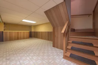 6811 S Komensky Avenue, Chicago, IL 60629 - Photo 20