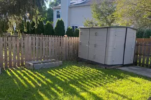 1102 Southbridge Ln, Schaumburg, IL 60194 - Photo 28