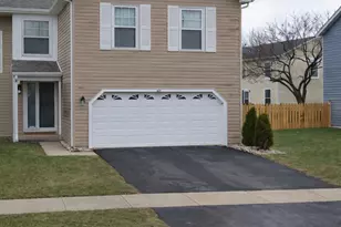 1102 Southbridge Ln, Schaumburg, IL 60194 - Photo 1