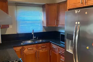 1102 Southbridge Ln, Schaumburg, IL 60194 - Photo 6