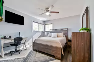 441 S Yale Ave, Addison, IL 60101 - Photo 10