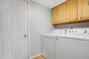 6785 Nantucket Ct, Gurnee, IL 60031 - Photo 10
