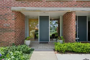 1010 Arbor Ln, Northfield, IL 60093 - Photo 2