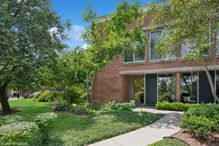 1010 Arbor Ln, Northfield, IL 60093 - Photo 1