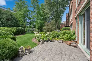 1010 Arbor Ln, Northfield, IL 60093 - Photo 32