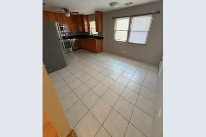 5636 W Goodman Street #3A, Chicago, IL 60630 - Photo 4
