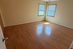 5636 W Goodman St, Chicago, IL 60630 - Photo 8