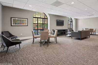 630 N State Street #1708, Chicago, IL 60654 - Photo 18