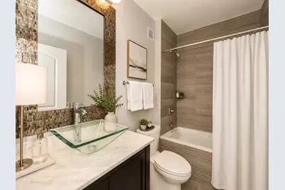 630 N State Street #1708, Chicago, IL 60654 - Photo 14
