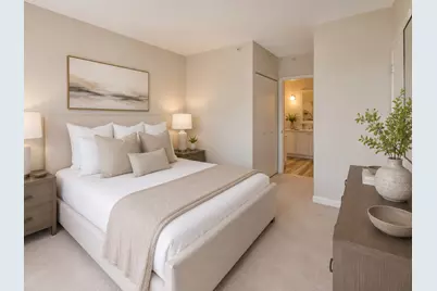 630 N State Street #1708, Chicago, IL 60654 - Photo 8