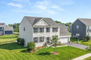 3625 Congressional Pkwy, Elgin, IL 60124 - Photo 1