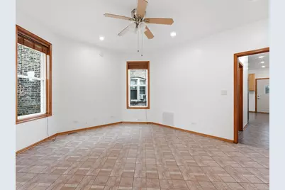 3408 N Springfield Avenue #2, Chicago, IL 60618 - Photo 6
