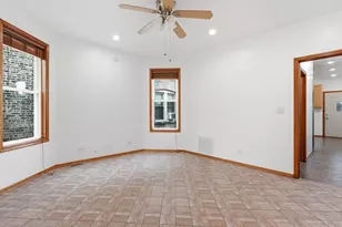 3408 N Springfield Ave, Chicago, IL 60618 - Photo 6