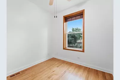 3408 N Springfield Avenue #2, Chicago, IL 60618 - Photo 4