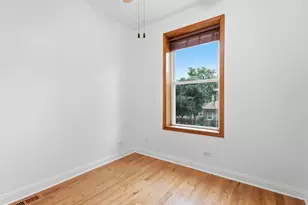 3408 N Springfield Ave, Chicago, IL 60618 - Photo 4
