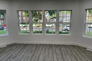 8232 S Calumet Ave, Chicago, IL 60619 - Photo 4
