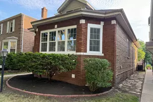 8232 S Calumet Ave, Chicago, IL 60619 - Photo 1