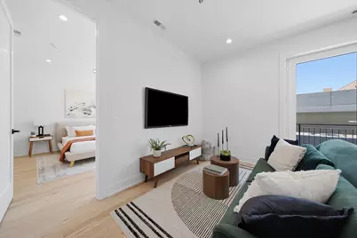5428 N Winthrop Avenue #203, Chicago, IL 60640 - Photo 14