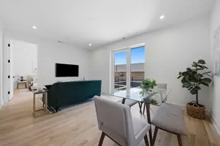 5428 N Winthrop Ave, Chicago, IL 60640 - Photo 4