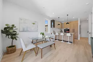 5428 N Winthrop Ave, Chicago, IL 60640 - Photo 6