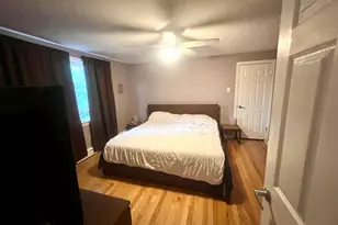 7338 N Tripp Ave, Lincolnwood, IL 60712 - Photo 8