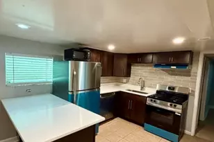 6030 N Claremont Ave, Chicago, IL 60659 - Photo 2