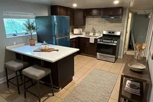 6030 N Claremont Ave, Chicago, IL 60659 - Photo 6