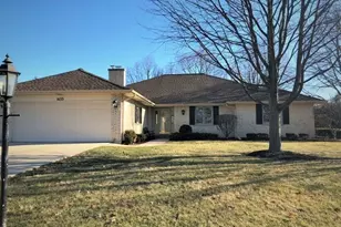 1633 Gamon Rd, Wheaton, IL 60189 - Photo 1