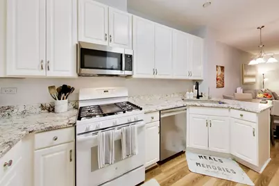 [Address not provided], Warrenville, IL 60555 - Photo 14