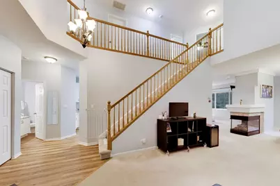 [Address not provided], Warrenville, IL 60555 - Photo 4