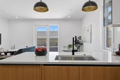 5428 N Winthrop Avenue #403, Chicago, IL 60640 - Photo 12
