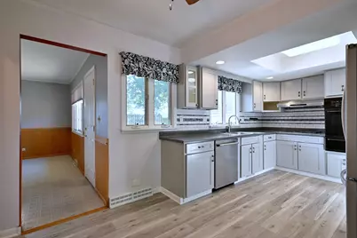 59 S Jane Drive, Elgin, IL 60123 - Photo 10