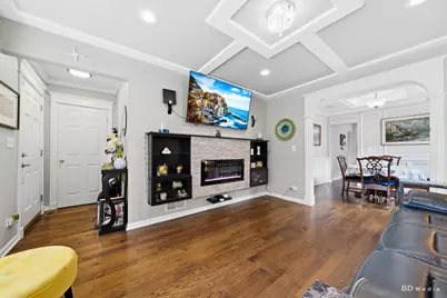 11417 S Saint Louis Avenue, Chicago, IL 60655 - Photo 4