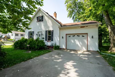 1002 E Empire Street, Bloomington, IL 61701 - Photo 1