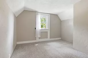 1002 E Empire St, Bloomington, IL 61701 - Photo 24