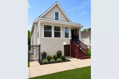 9236 S Blackstone Avenue, Chicago, IL 60619 - Photo 1