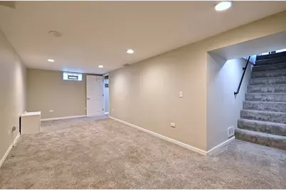1034 S Saylor Avenue, Elmhurst, IL 60126 - Photo 38