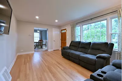 1034 S Saylor Avenue, Elmhurst, IL 60126 - Photo 4