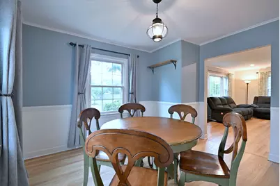 1034 S Saylor Avenue, Elmhurst, IL 60126 - Photo 6