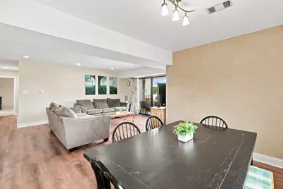 3300 N Carriageway Drive #405, Arlington Heights, IL 60004 - Photo 8