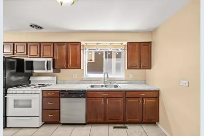 3109 Grove Avenue #1, Berwyn, IL 60402 - Photo 8